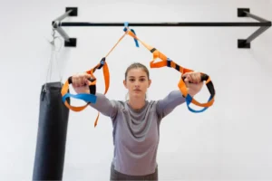 Chandelier Exercise: Benefits, Form, and How to Do It